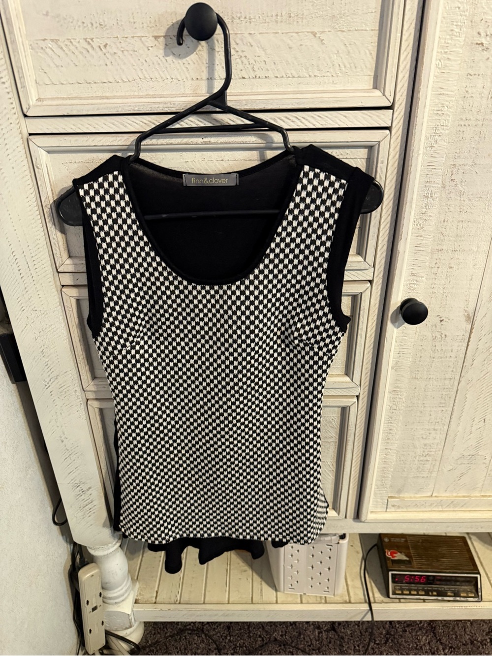 finn & clover Black and White Checker Knit Tank